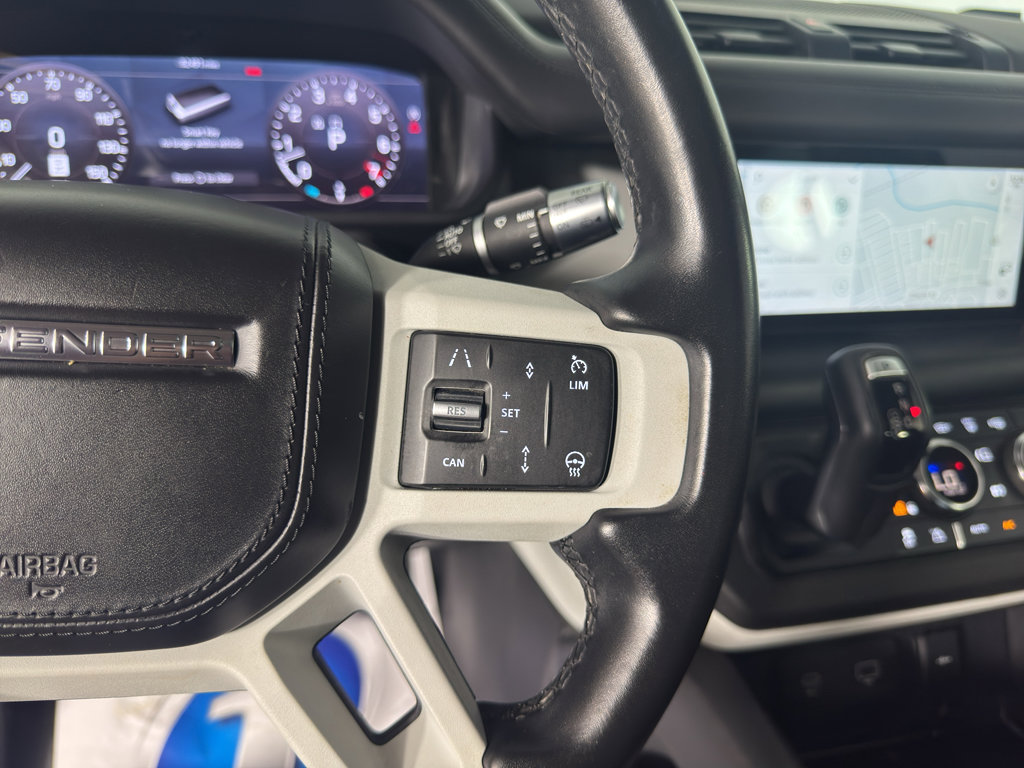 Used 2020 Land Rover Defender 110 HSE AWD/4WD image 21