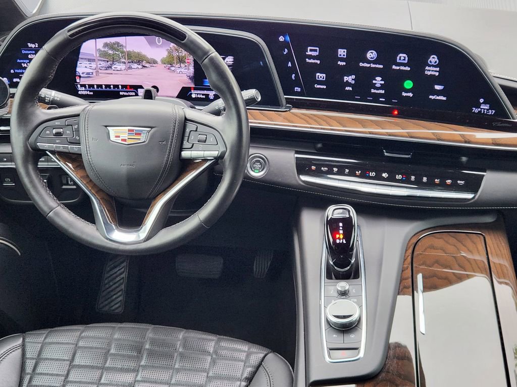 Used 2024 Cadillac Escalade ESV Sport Platinum w/ LPO, ONYX Package AWD/4WD image 27