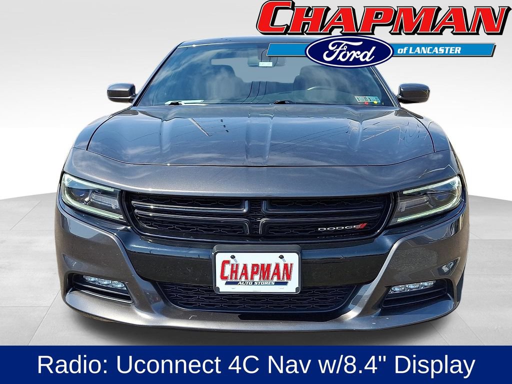 Used 2018 Dodge Charger R/T w/ Navigation & Travel Group RWD image 2