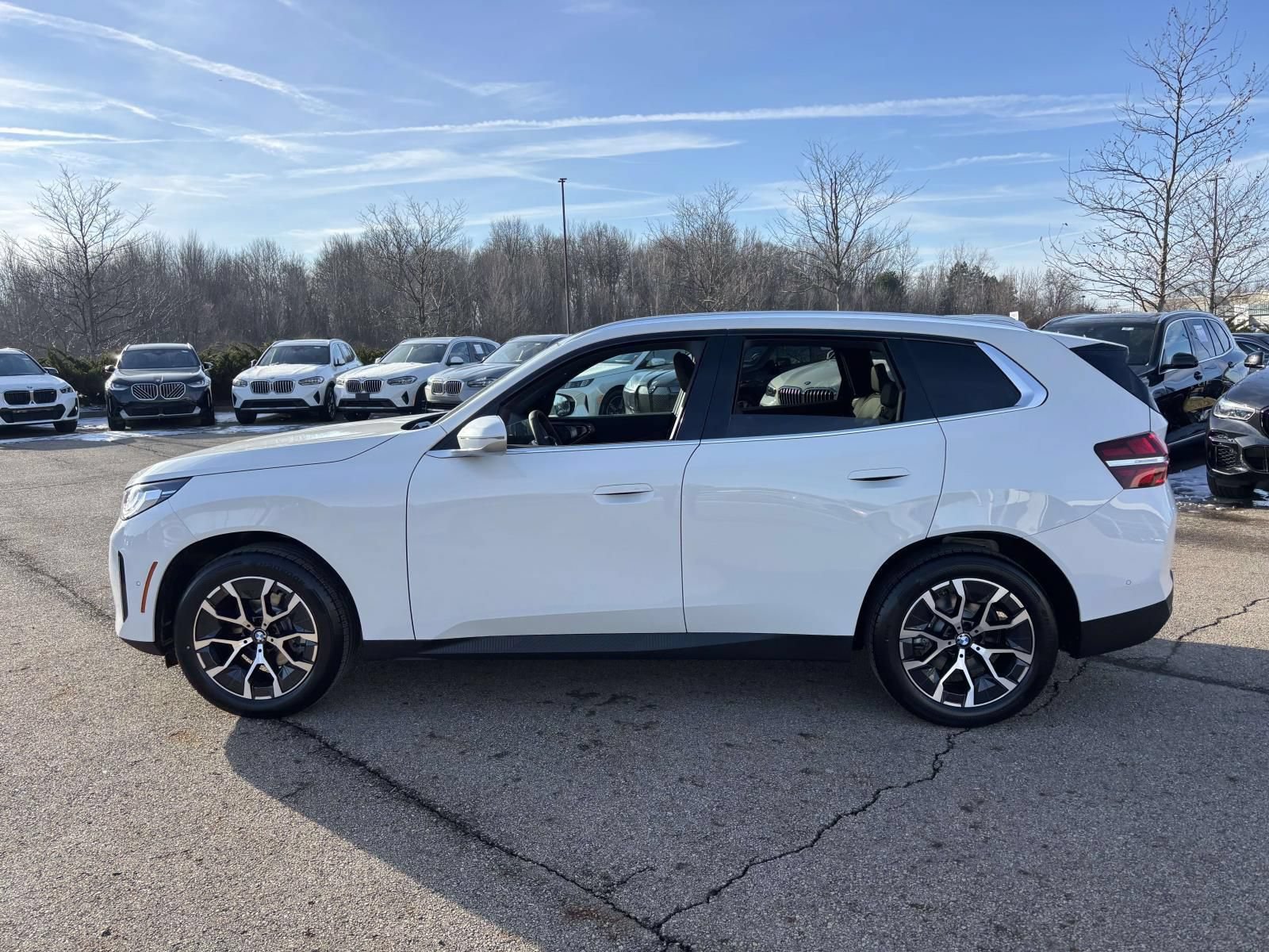 Used 2026 BMW X3 xDrive30i w/ Convenience Package AWD/4WD image 4
