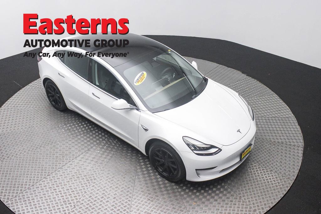 Used 2020 Tesla Model 3 Standard Range RWD image 3