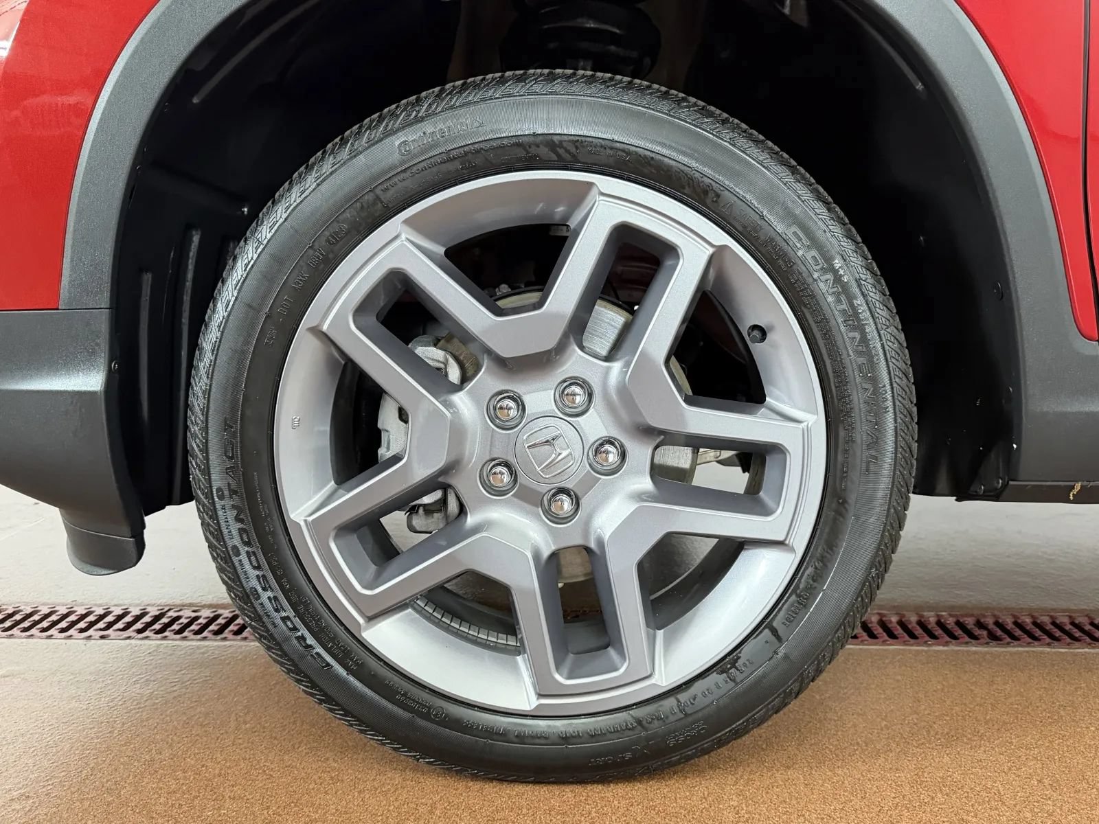 Used 2023 Honda Passport EX-L image 8