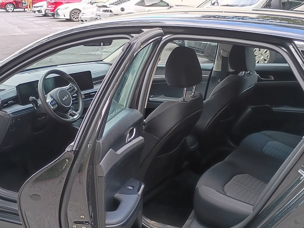 Used 2025 Kia K5 LXS FWD image 18
