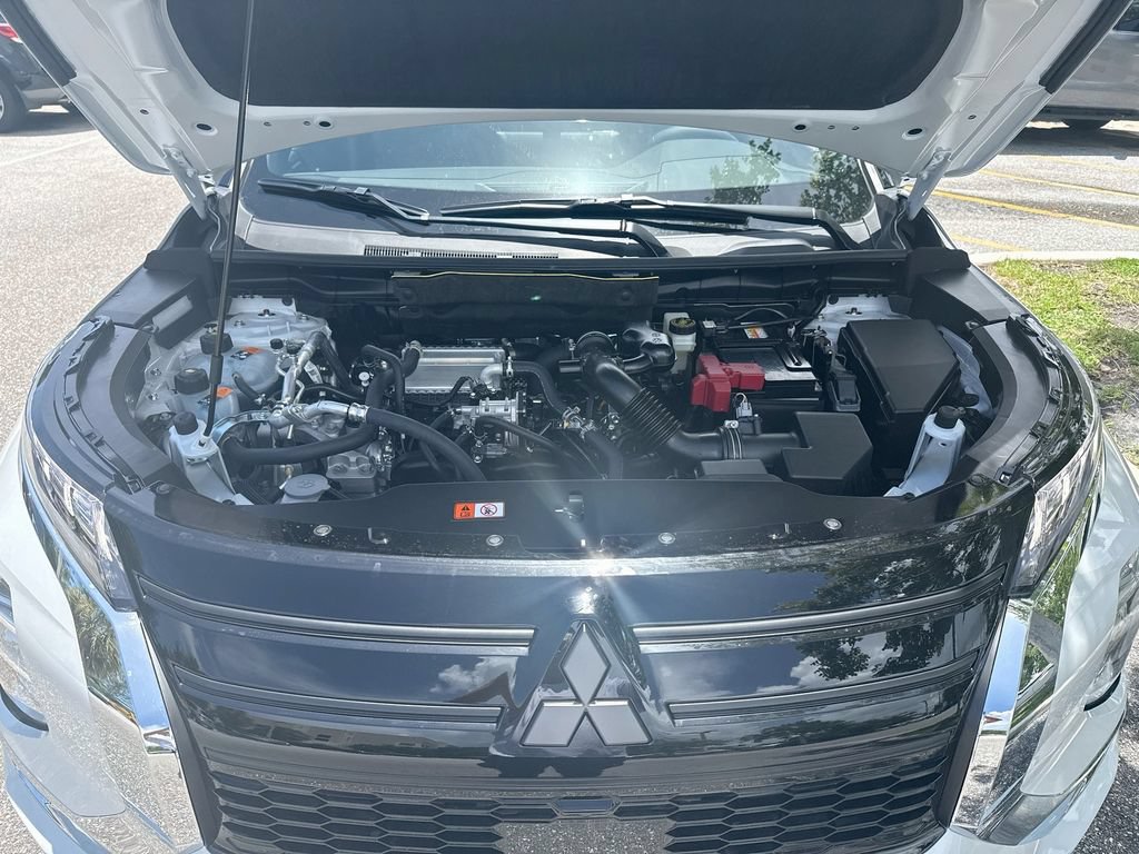 New 2026 Mitsubishi Outlander LE FWD image 33