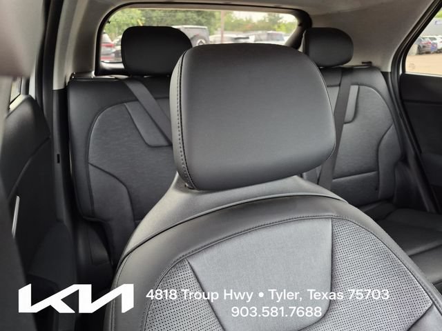 Certified 2023 Kia Niro Wave FWD image 13
