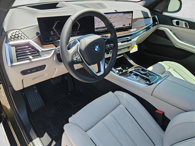 New 2026 BMW X5 xDrive40i w/ Executive Package AWD/4WD image 3