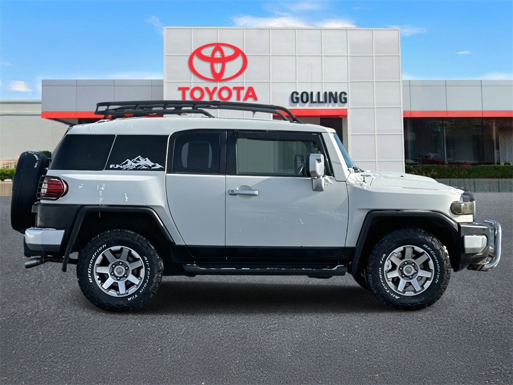 Used 2014 Toyota FJ Cruiser 4WD w/ Upgrade Package image 6