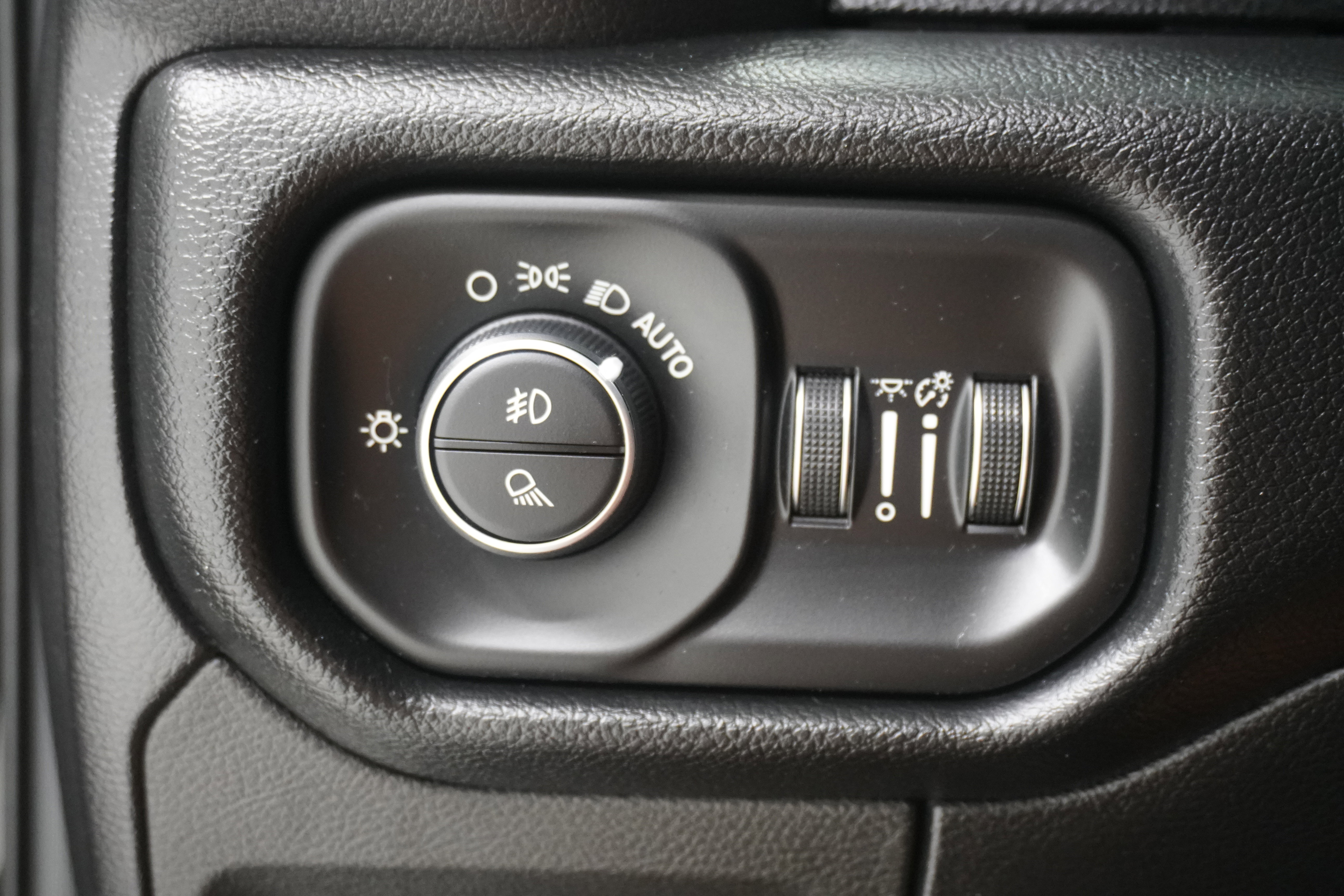 Used 2019 RAM 1500 Laramie w/ Sport Appearance Package RWD image 26