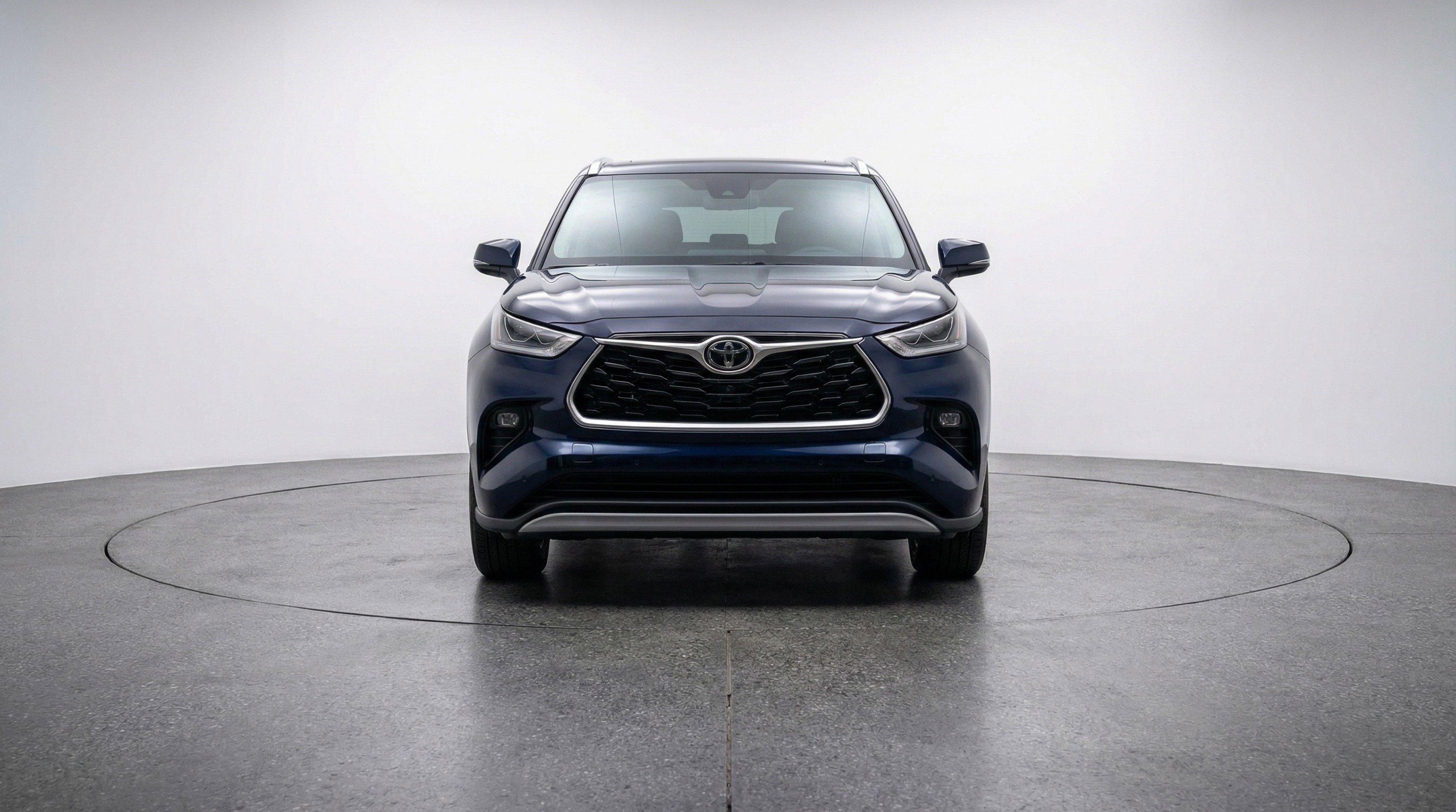 Used 2025 Toyota Highlander XSE image 2