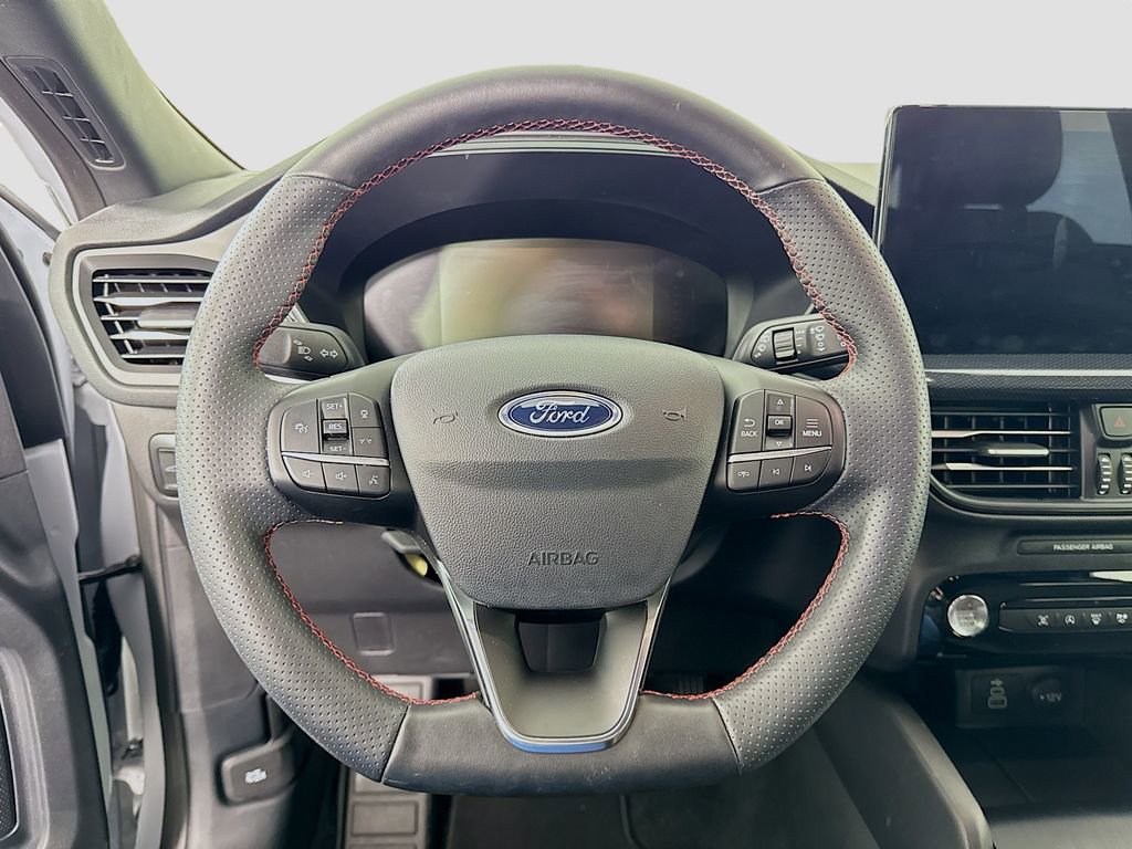 Used 2025 Ford Escape ST-Line w/ Tech Pack #1 image 11