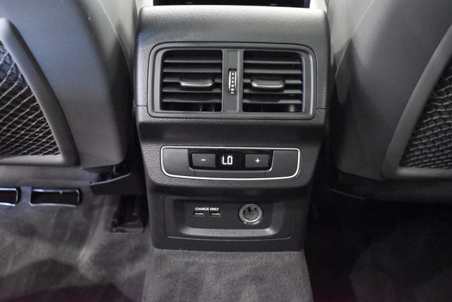 Used 2022 Audi SQ5 Premium Plus AWD/4WD image 26