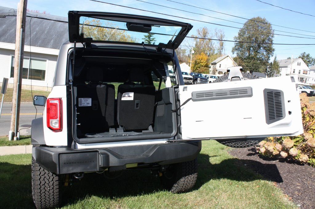 New 2025 Ford Bronco 2-Door w/ Sasquatch Package image 7