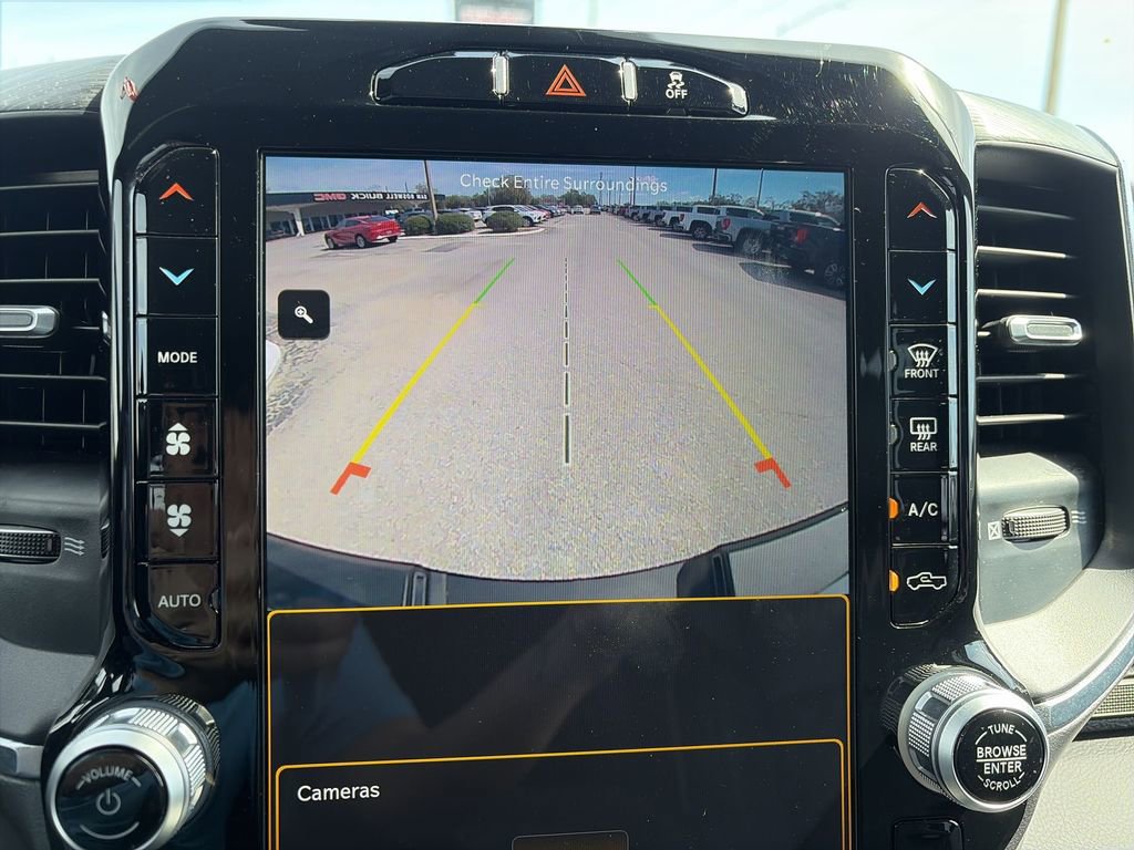 Used 2024 RAM 2500 Laramie w/ Sport Appearance Package image 21