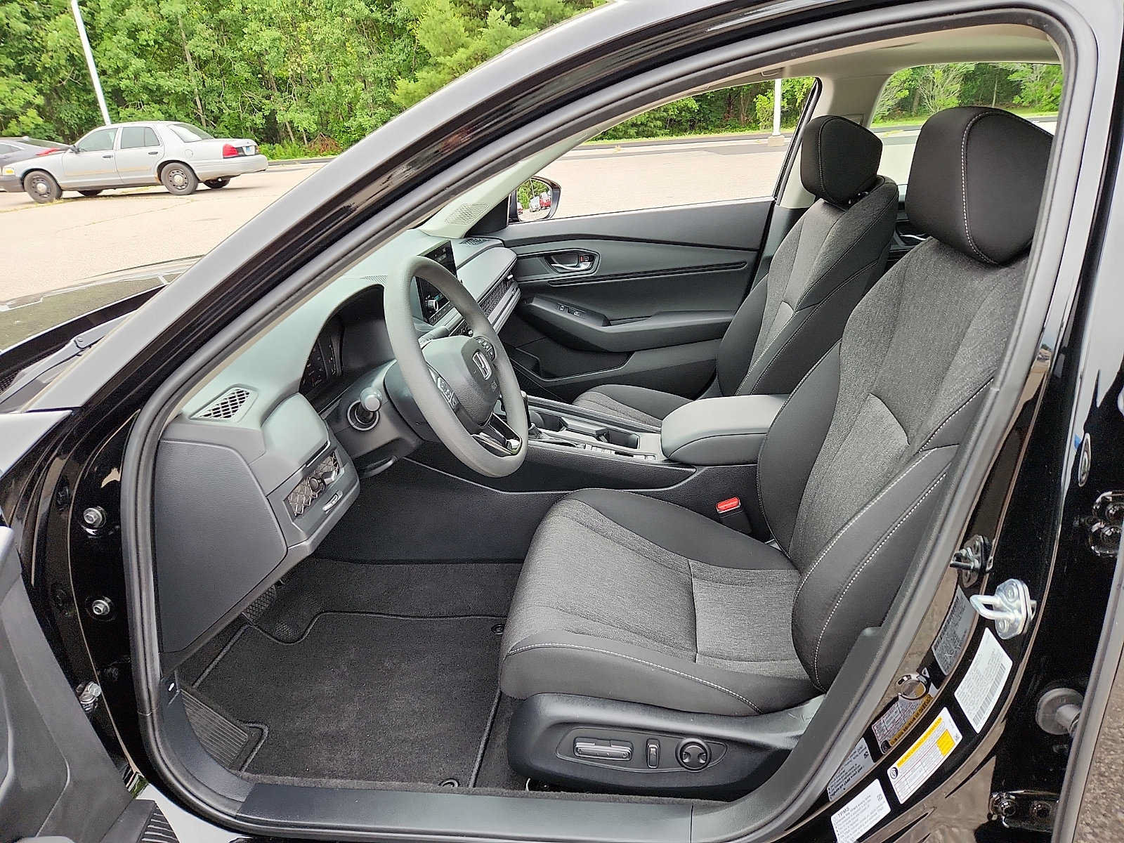 Certified 2024 Honda Accord EX image 15