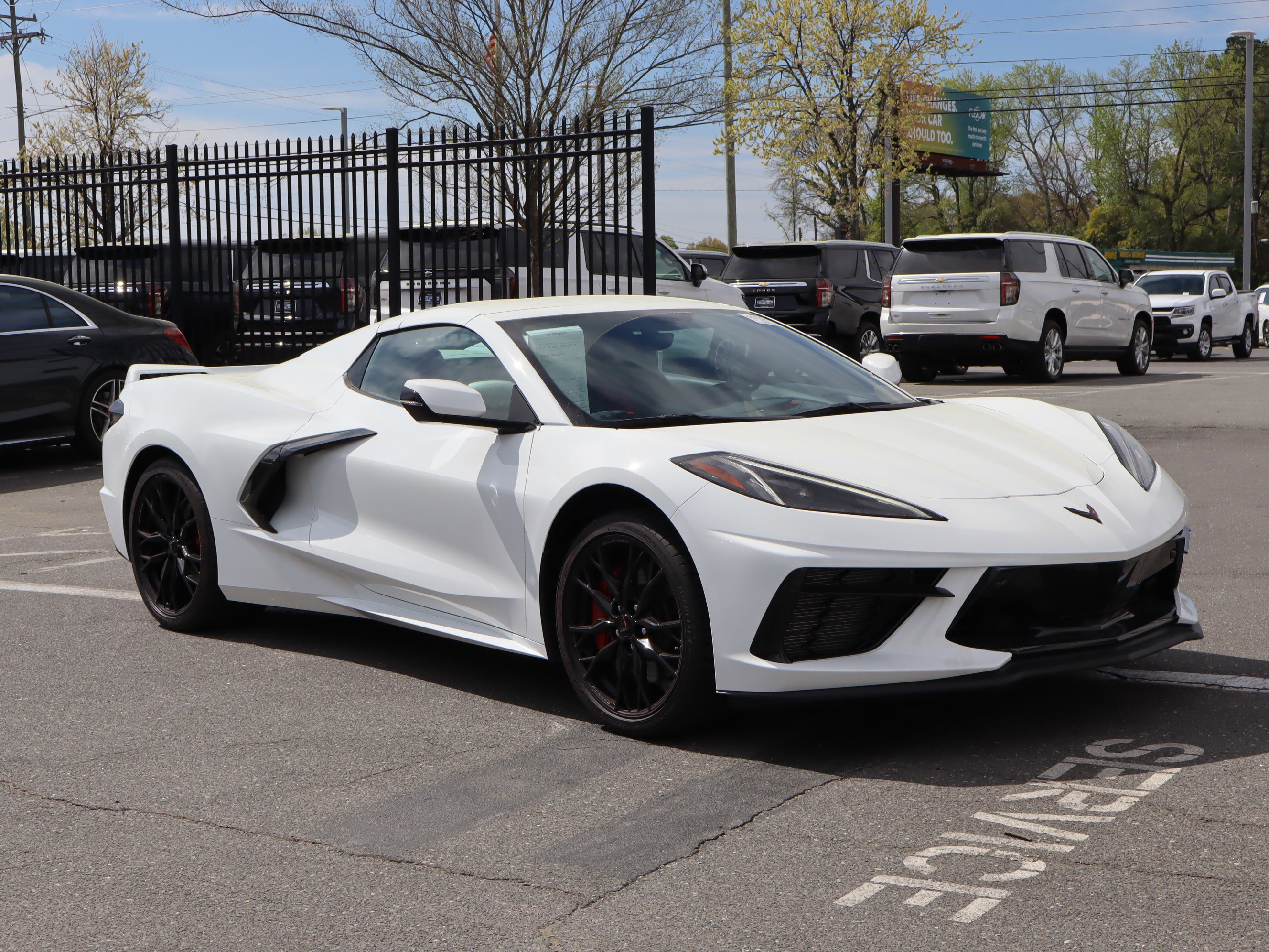 Used 2023 Chevrolet Corvette Stingray Premium Conv w/ Z51 Performance Package image 2