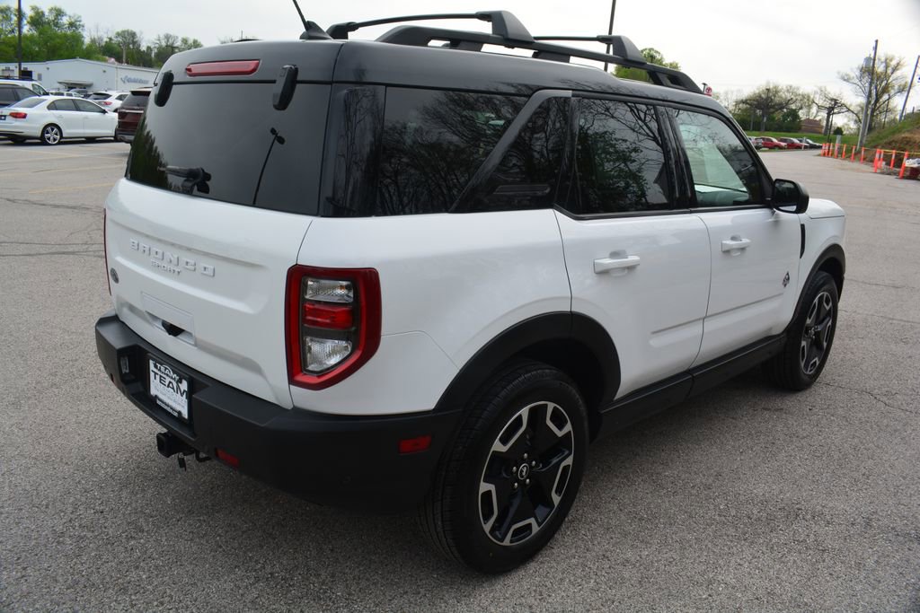 Used 2022 Ford Bronco Sport Outer Banks w/ Tech Package image 5