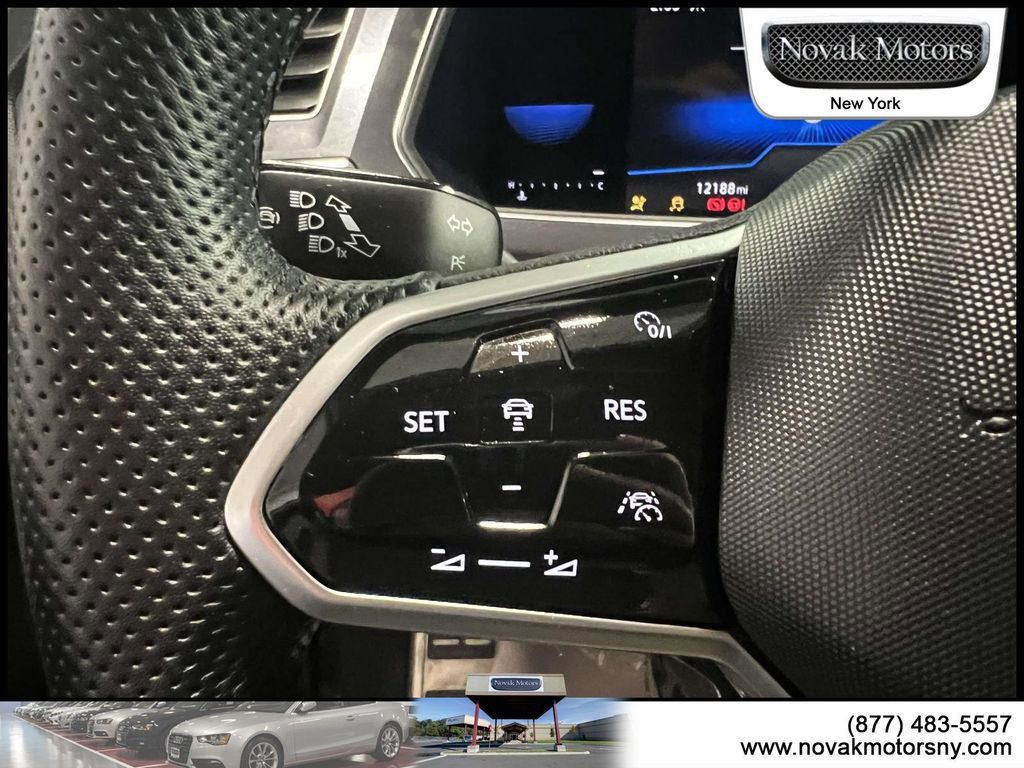 Used 2023 Volkswagen Tiguan SE R-Line image 22