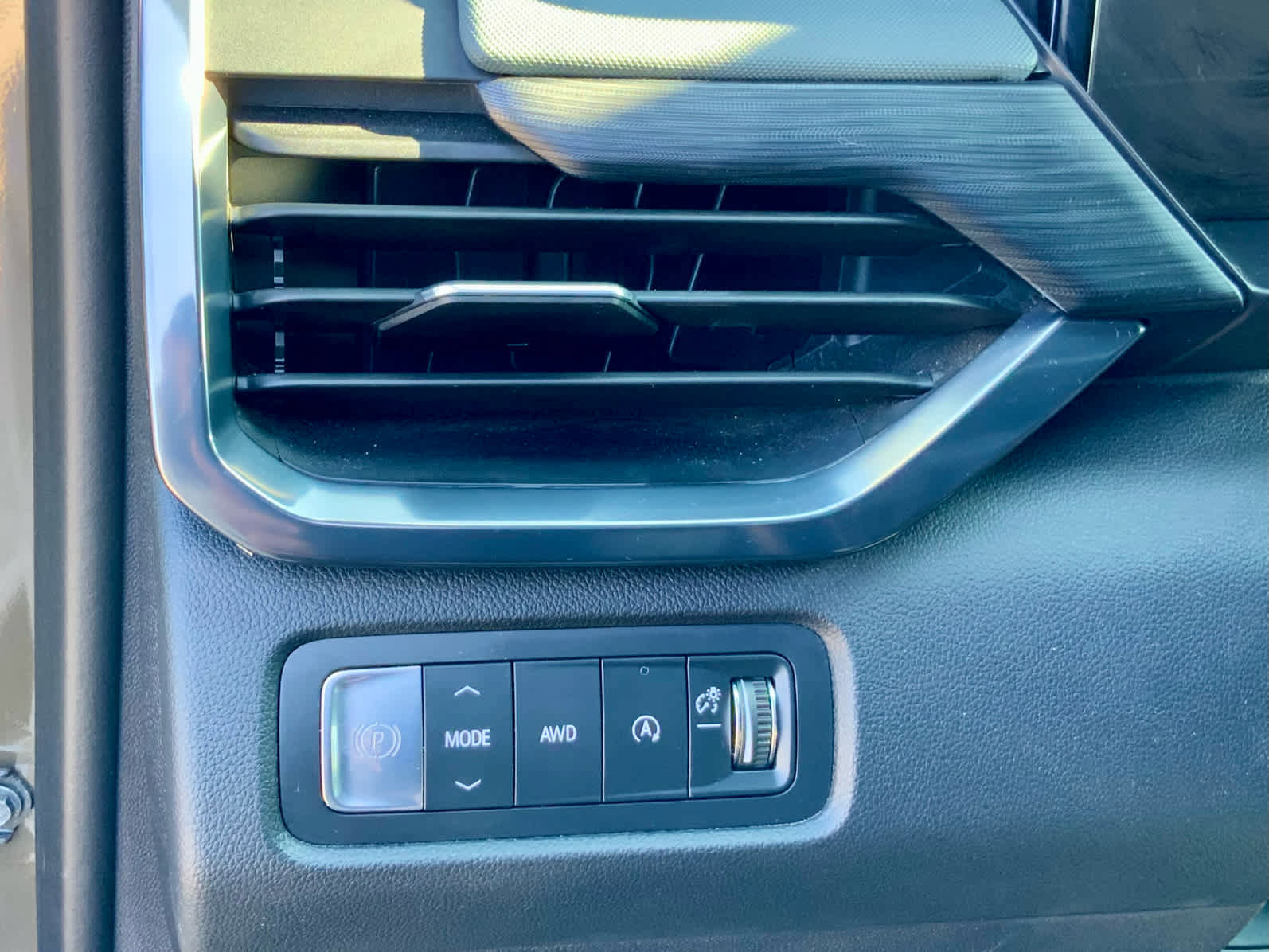 Certified 2024 GMC Acadia AT4 w/ LPO, Floor Liner Package image 49