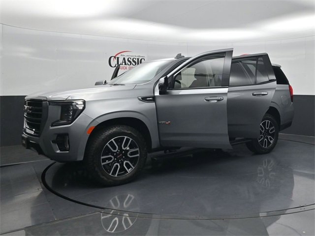 Used 2024 GMC Yukon AT4 w/ AT4 Premium Package image 35