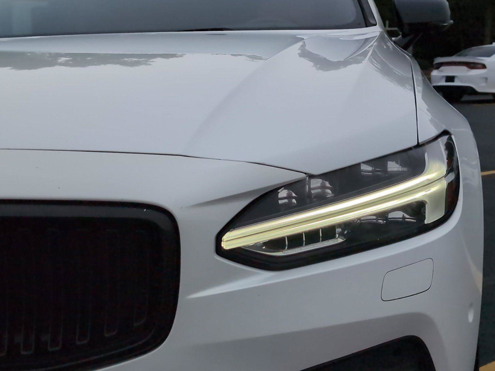 Used 2018 Volvo S90 T6 Momentum w/ Convenience Package AWD/4WD image 12