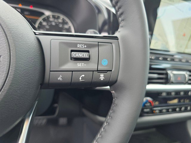 New 2025 Nissan Pathfinder SL w/ SL Premium Package image 31