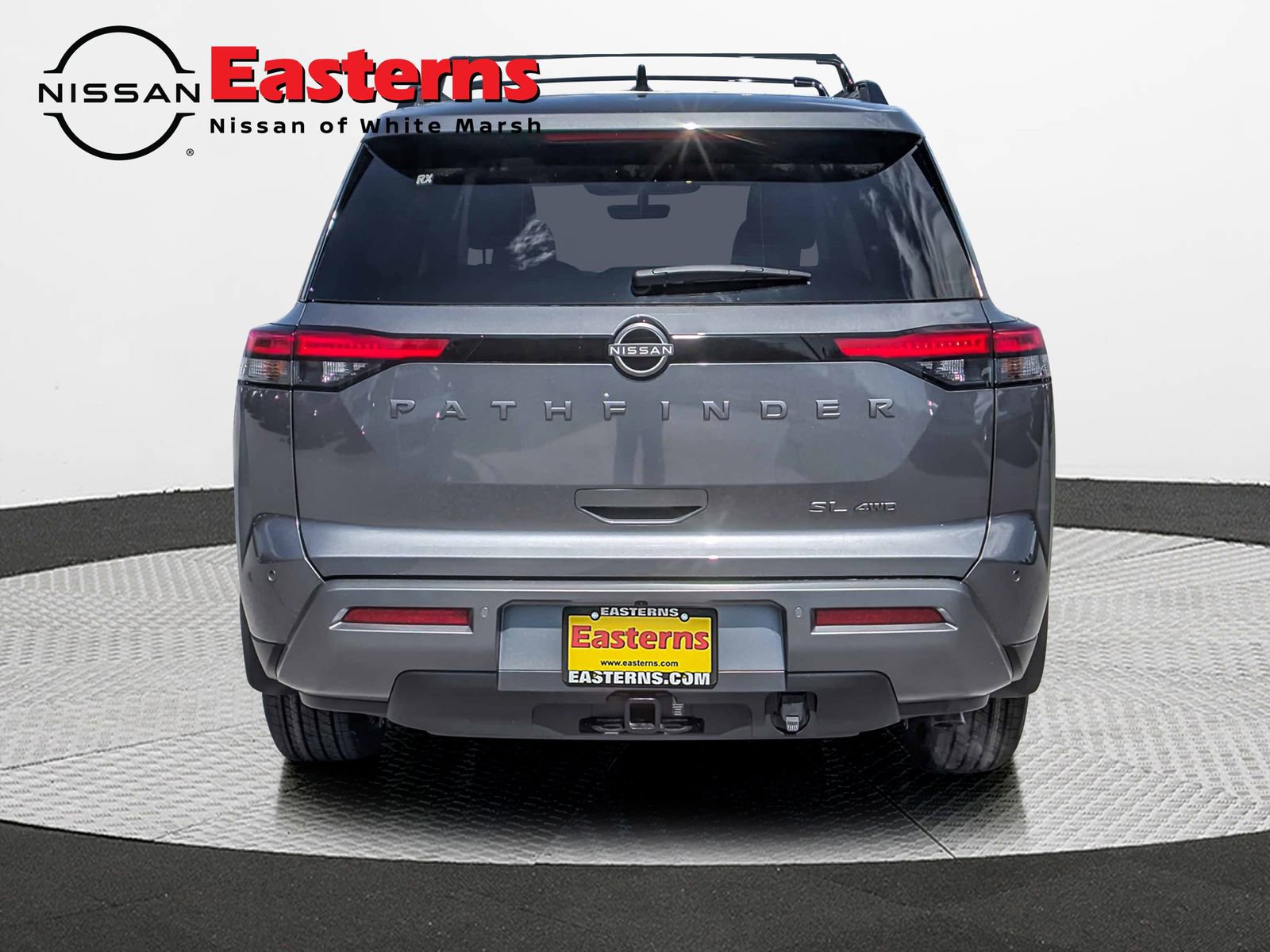 New 2026 Nissan Pathfinder SL image 8