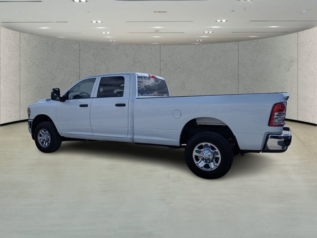 Used 2024 RAM 2500 Tradesman w/ Chrome Appearance Group image 5