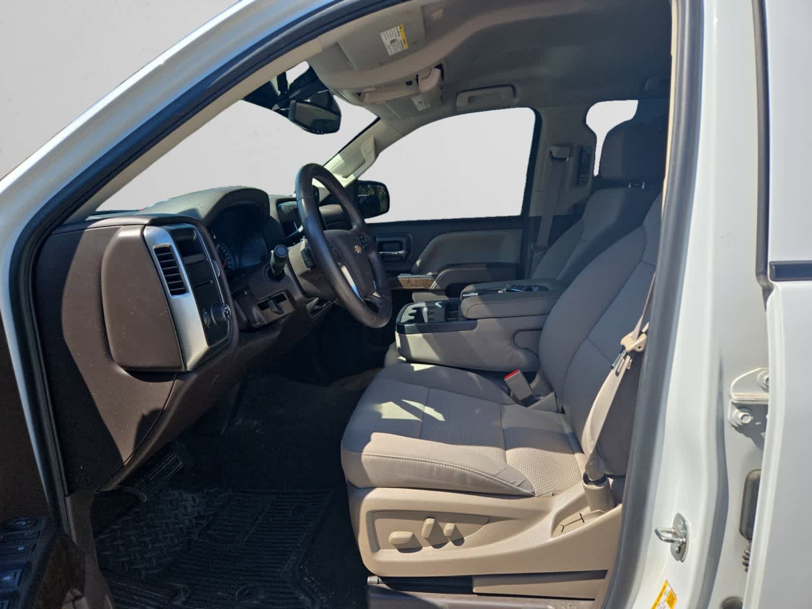 Used 2015 Chevrolet Silverado 1500 LT w/ Texas Edition, 1LT Trim RWD image 9