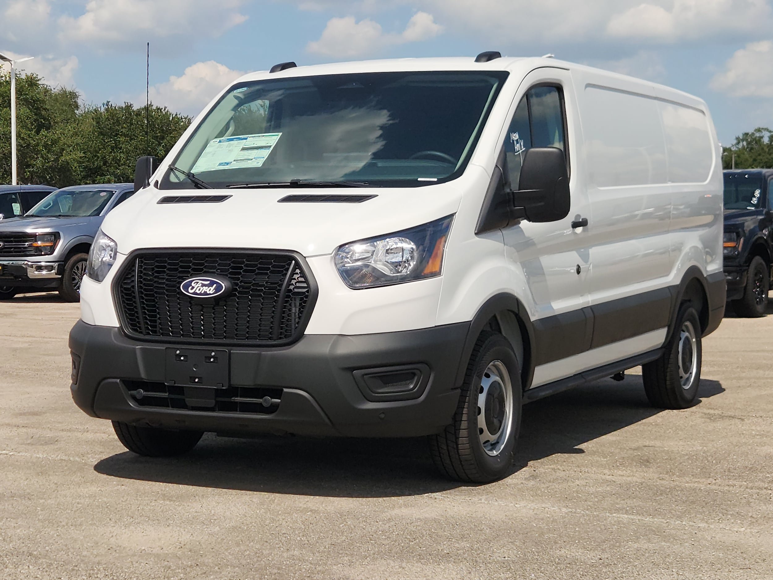 New 2027 Ford Transit 150 Low Roof w/ Load Area Protection Package RWD image 2
