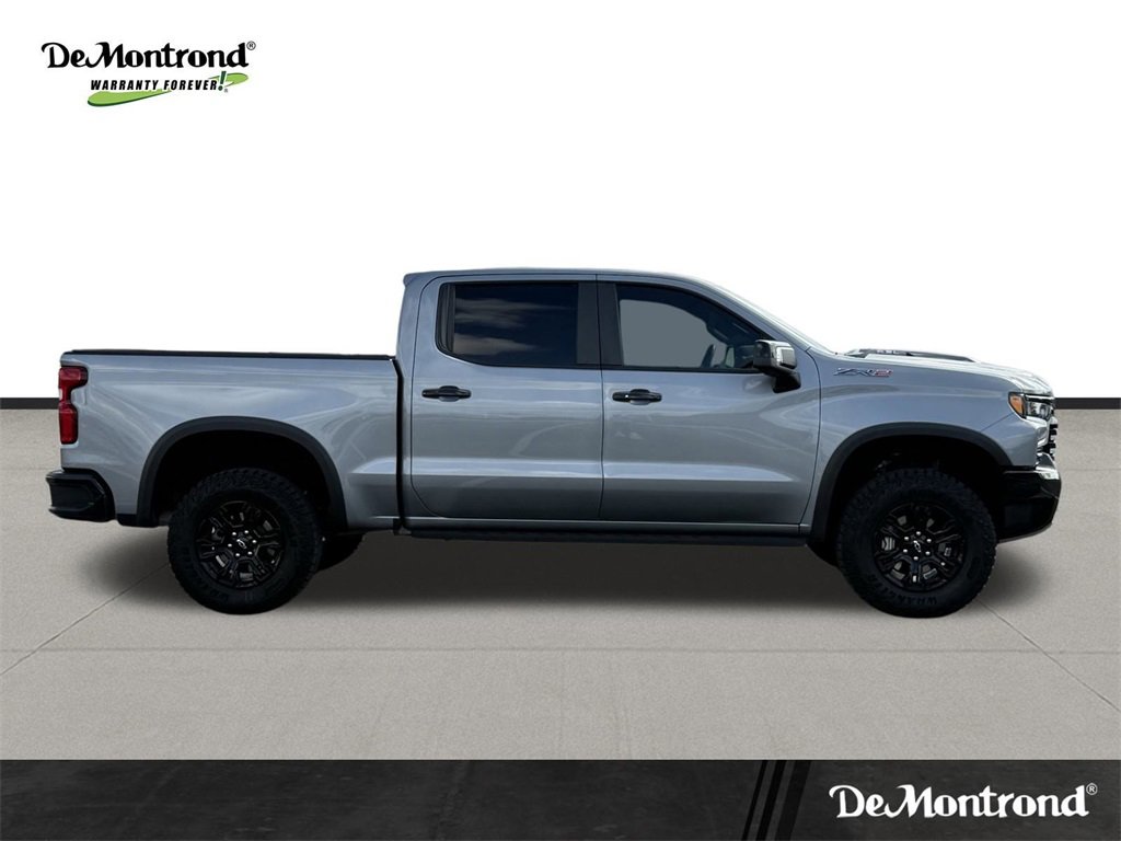 Used 2023 Chevrolet Silverado 1500 ZR2 w/ Technology Package image 4