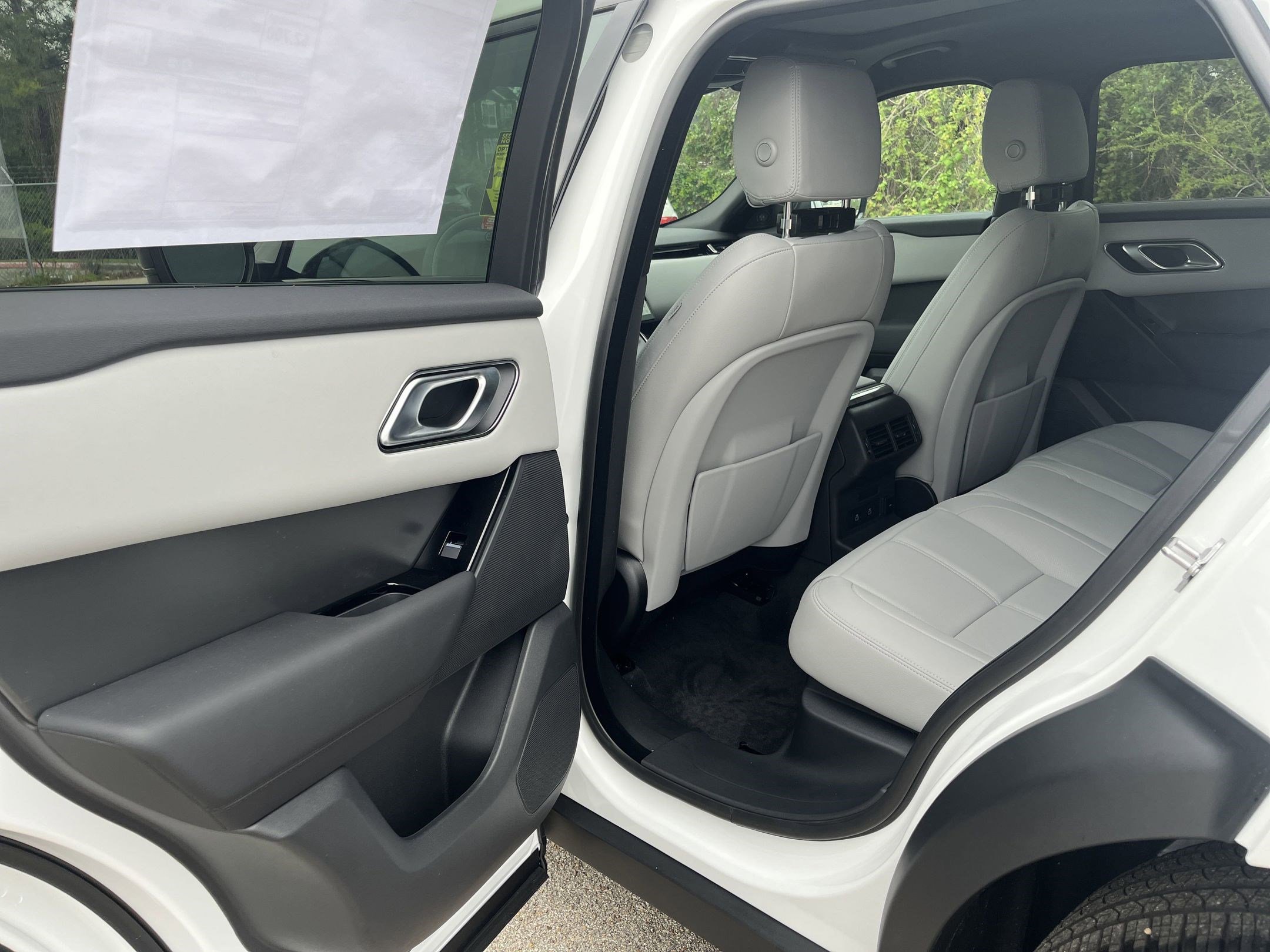 Used 2026 Land Rover Range Rover Velar S image 12