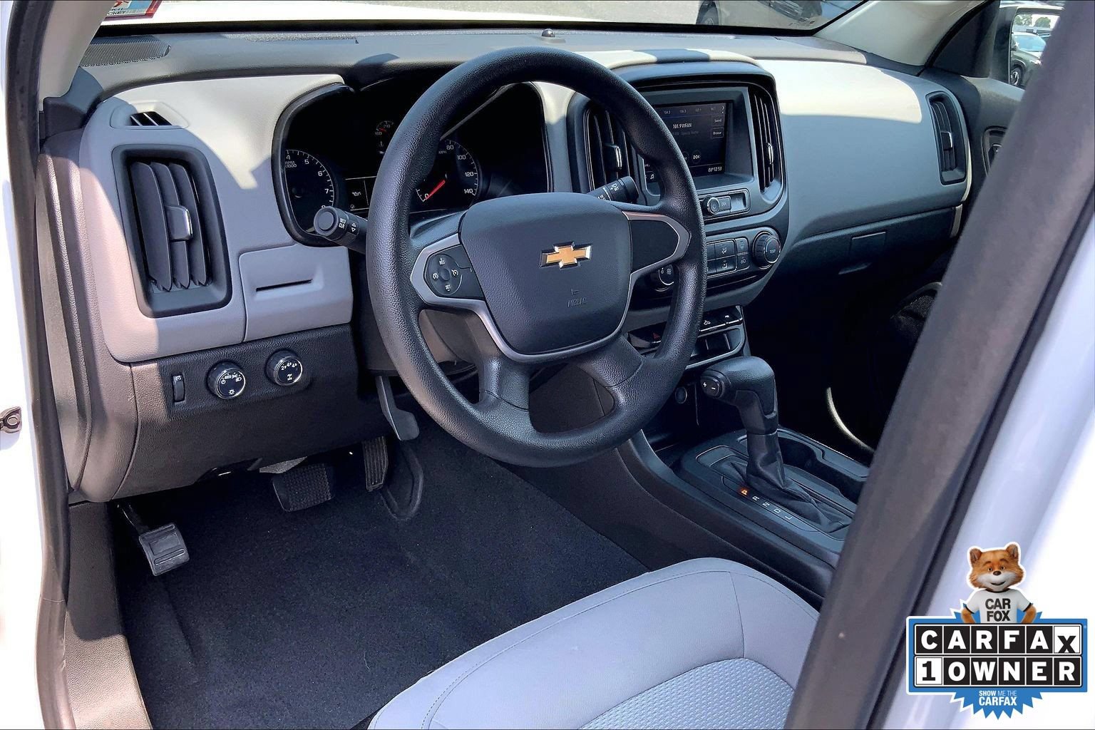Used 2020 Chevrolet Colorado W/T w/ WT Convenience Package AWD/4WD image 18