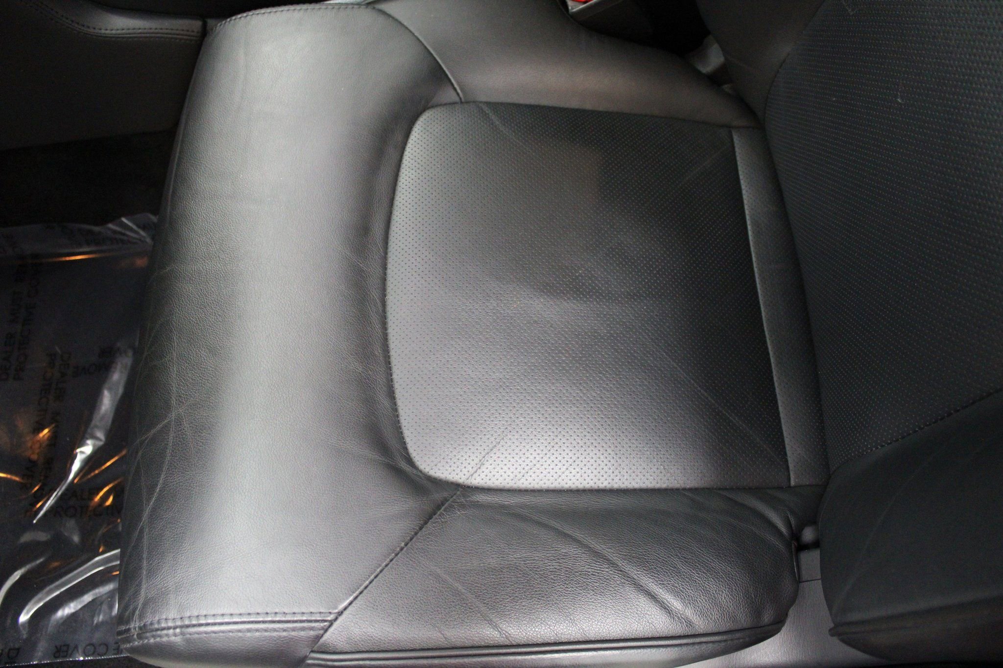 Used 2024 Nissan Armada SL image 17