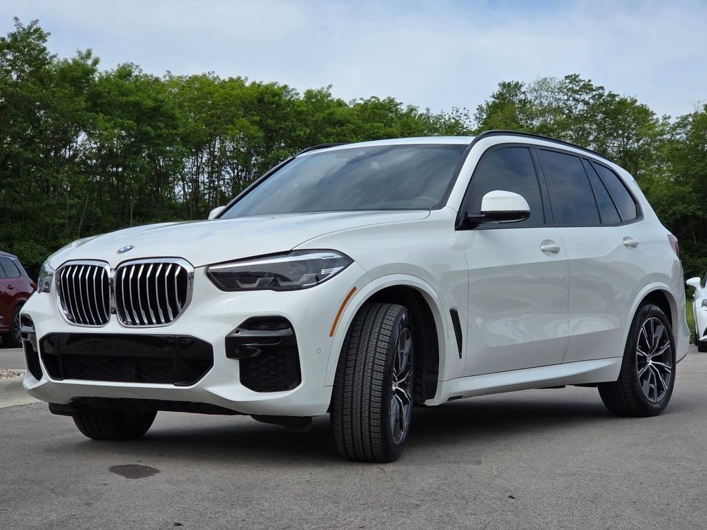 Used 2022 BMW X5 xDrive40i w/ M Sport Package AWD/4WD image 25