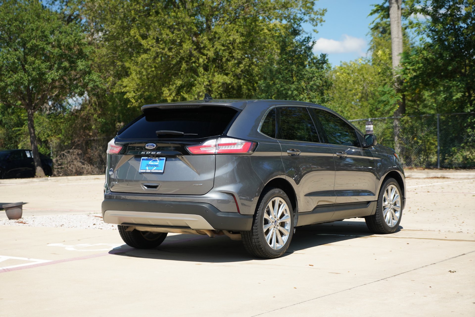 Used 2024 Ford Edge SEL AWD/4WD image 5