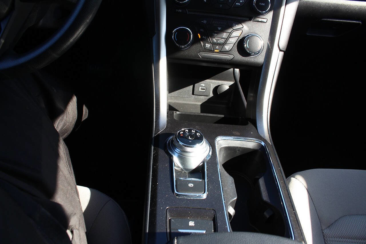 Used 2018 Ford Fusion S image 13
