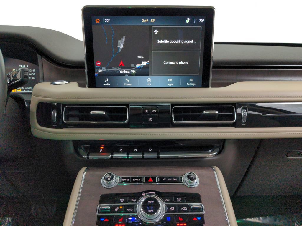 Used 2023 Lincoln Aviator Reserve w/ Equipment Group 201A image 26