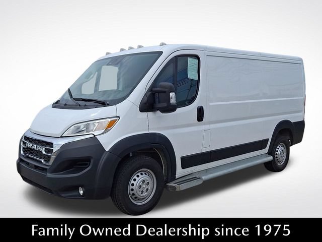 Used 2025 RAM ProMaster 2500 w/ U-Haul Equipment Group FWD image 3