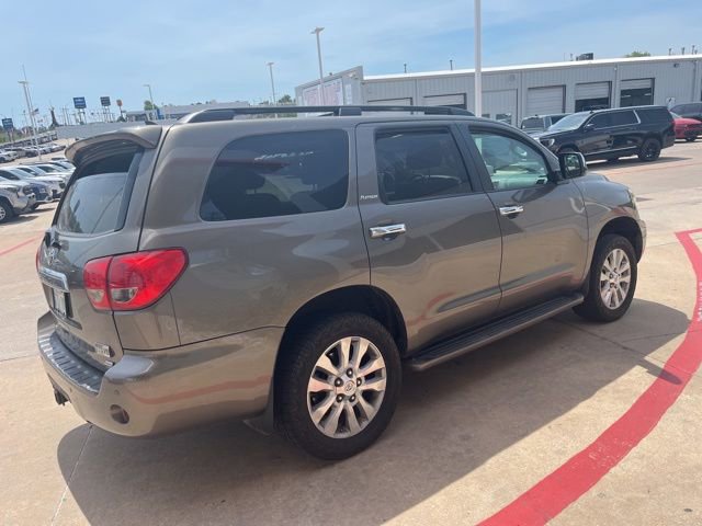 Used 2015 Toyota Sequoia Platinum AWD/4WD image 5
