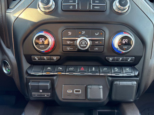Used 2021 GMC Sierra 1500 Denali w/ Denali Premium Package image 23