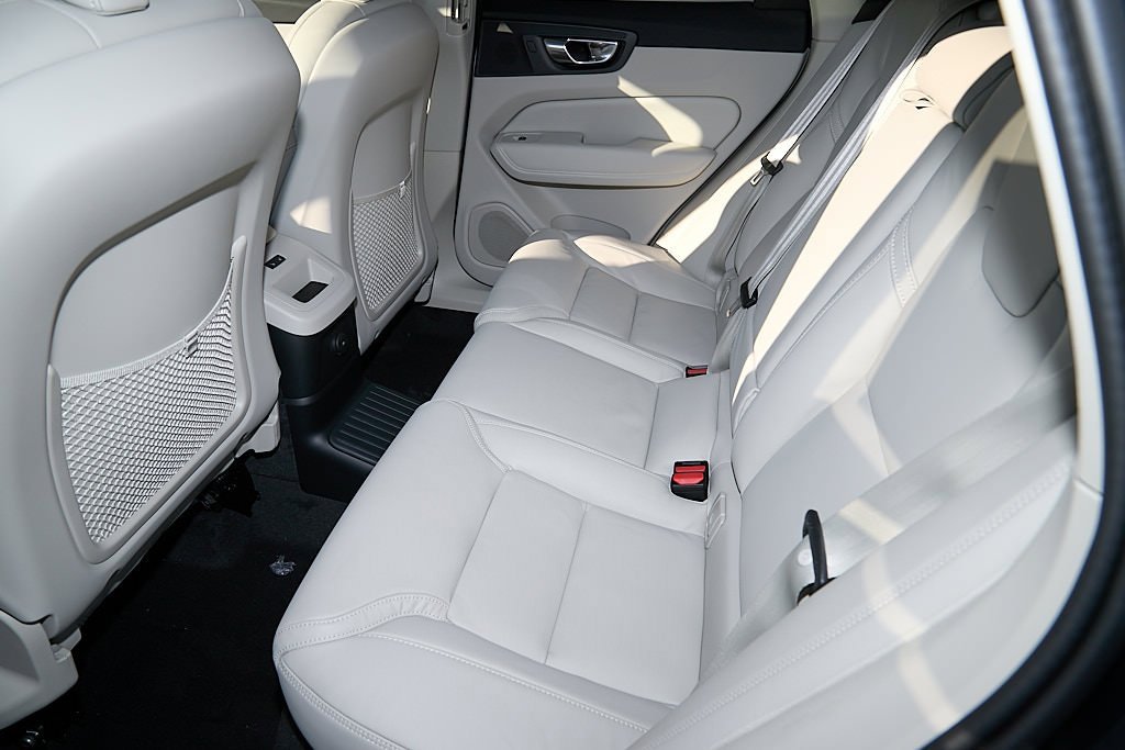 New 2026 Volvo XC60 T8 Ultra w/ Protection Package Premier image 19