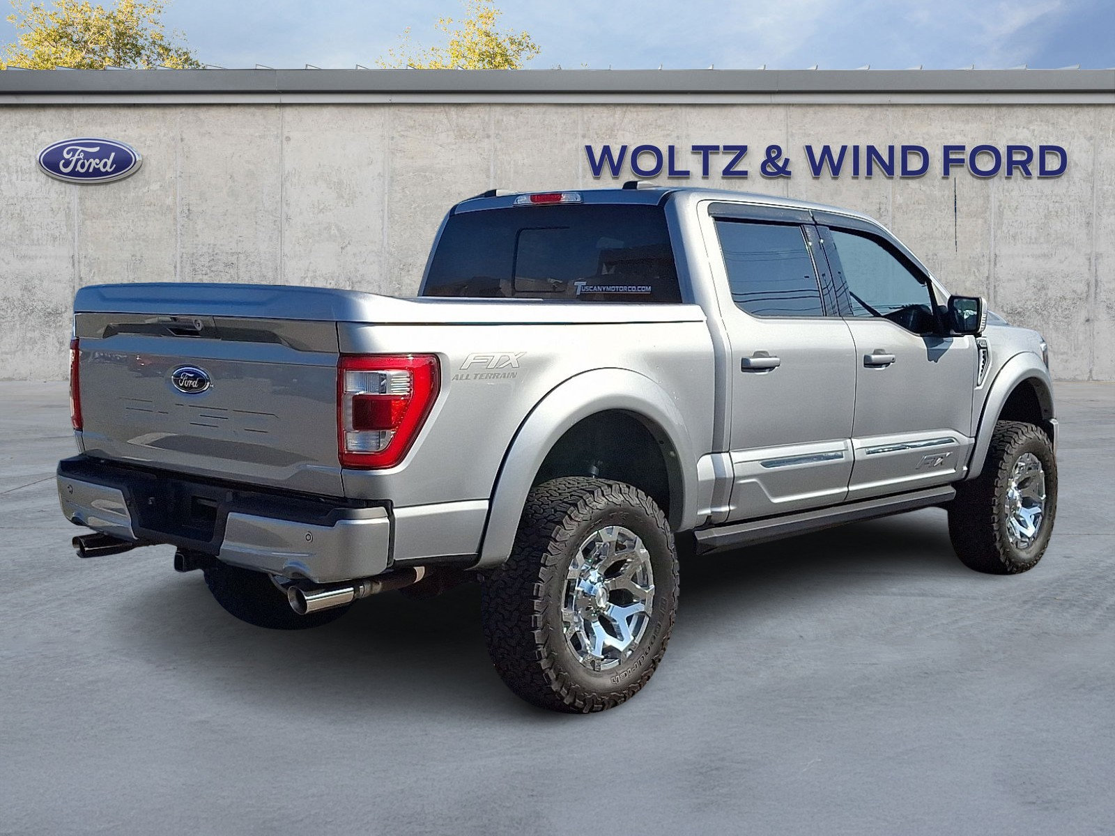Used 2023 Ford F150 Lariat w/ Equipment Group 502A High AWD/4WD image 6