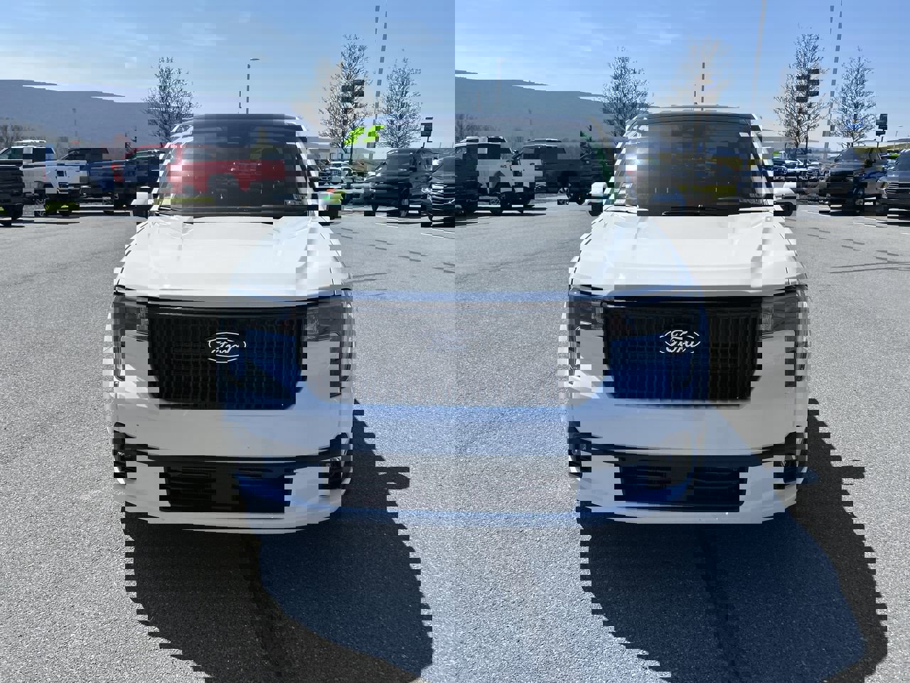 Used 2025 Ford Maverick Lobo video 2