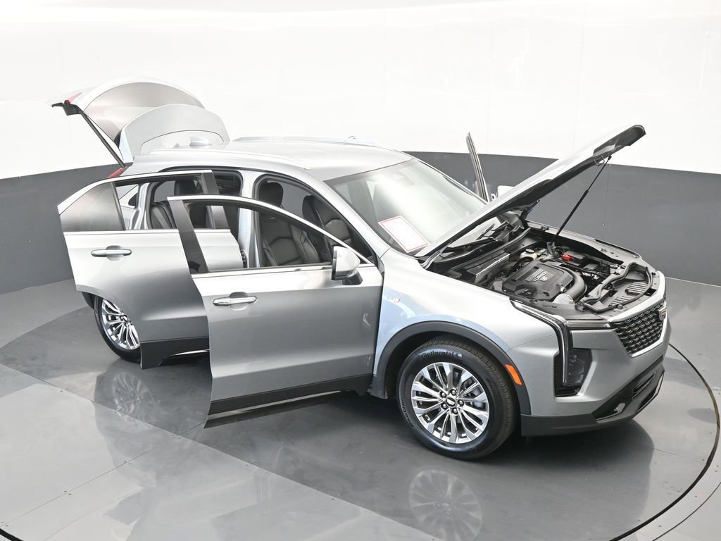 Used 2024 Cadillac XT4 Premium Luxury image 69