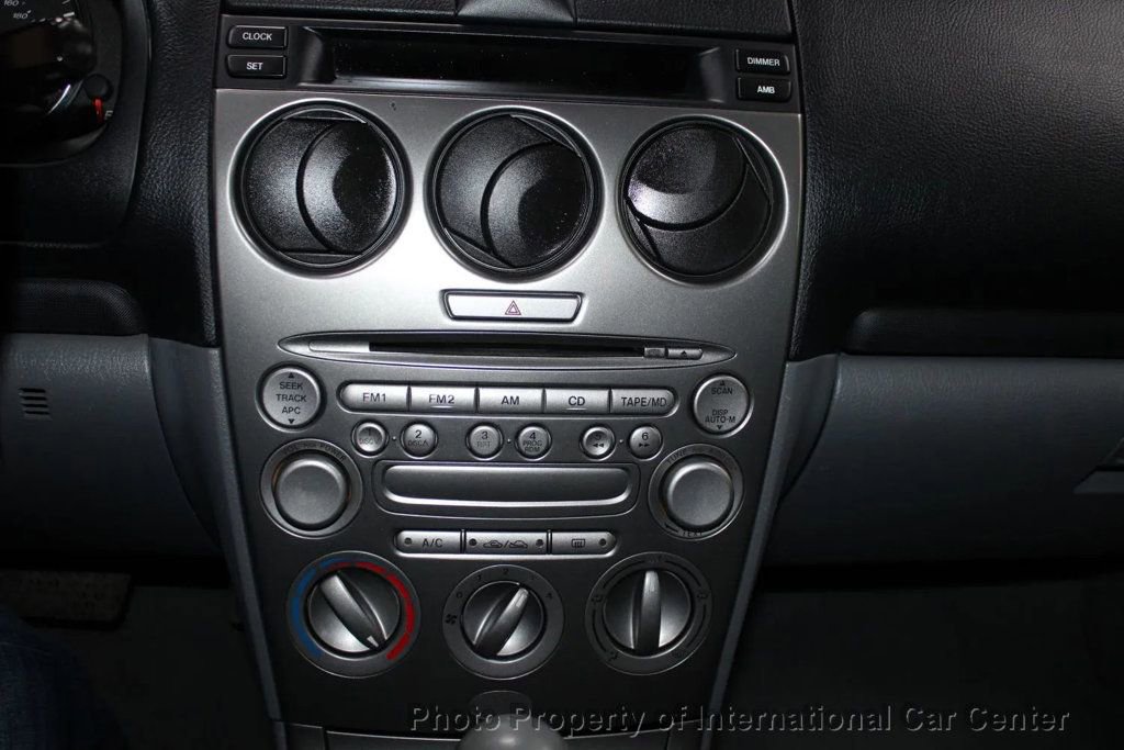 Used 2003 MAZDA MAZDA6 i image 18