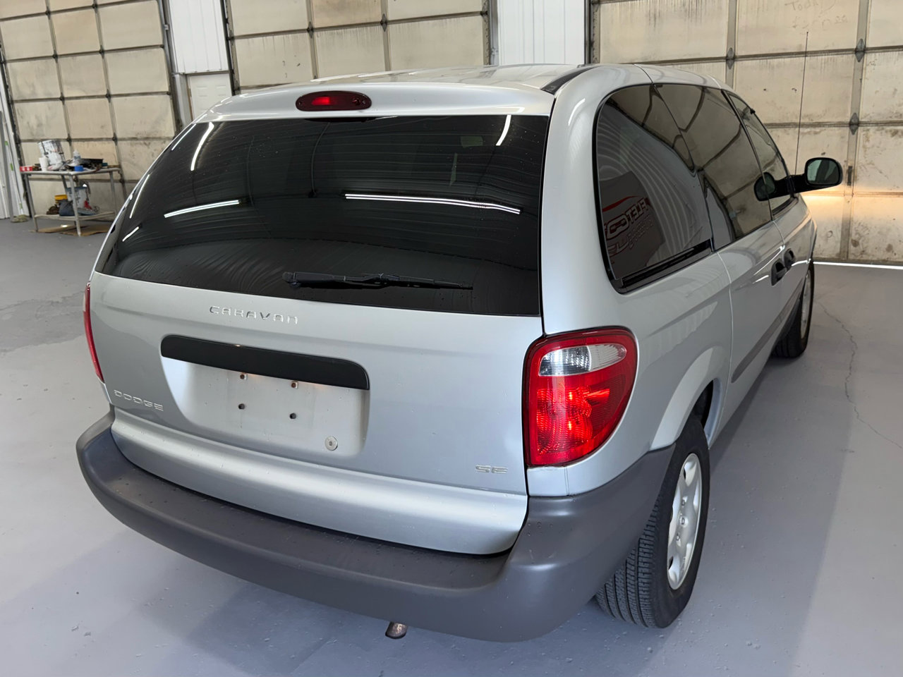 Used 2002 Dodge Caravan SE image 76
