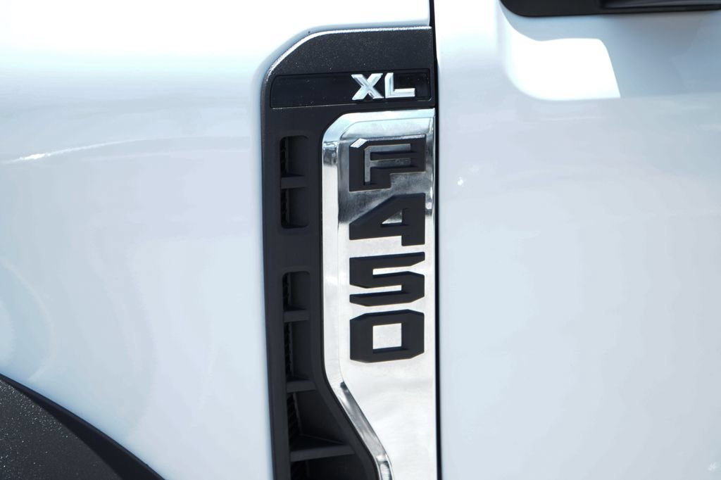 Used 2024 Ford F450 XL w/ XL Chrome Package RWD image 48
