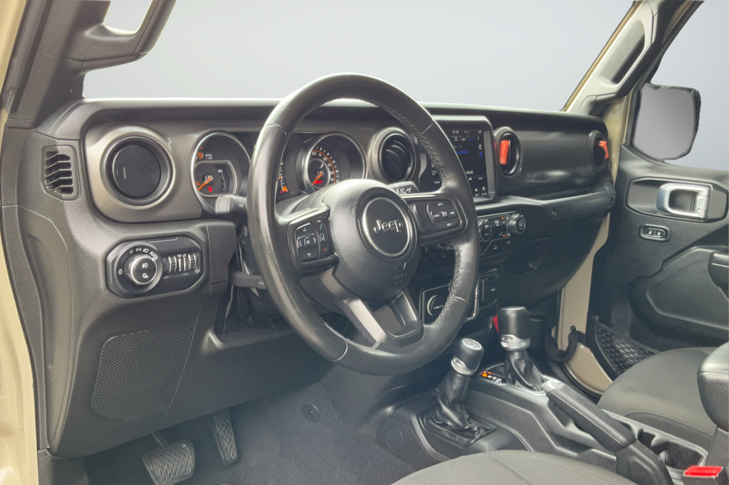 Used 2022 Jeep Gladiator Sport AWD/4WD image 23