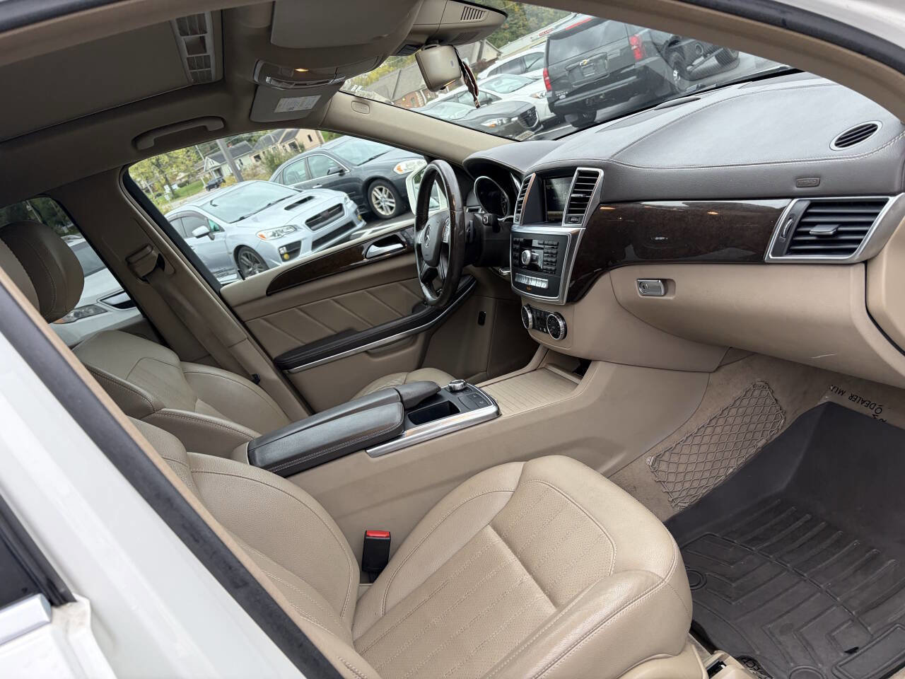 Used 2014 Mercedes-Benz GL 450 4MATIC image 20