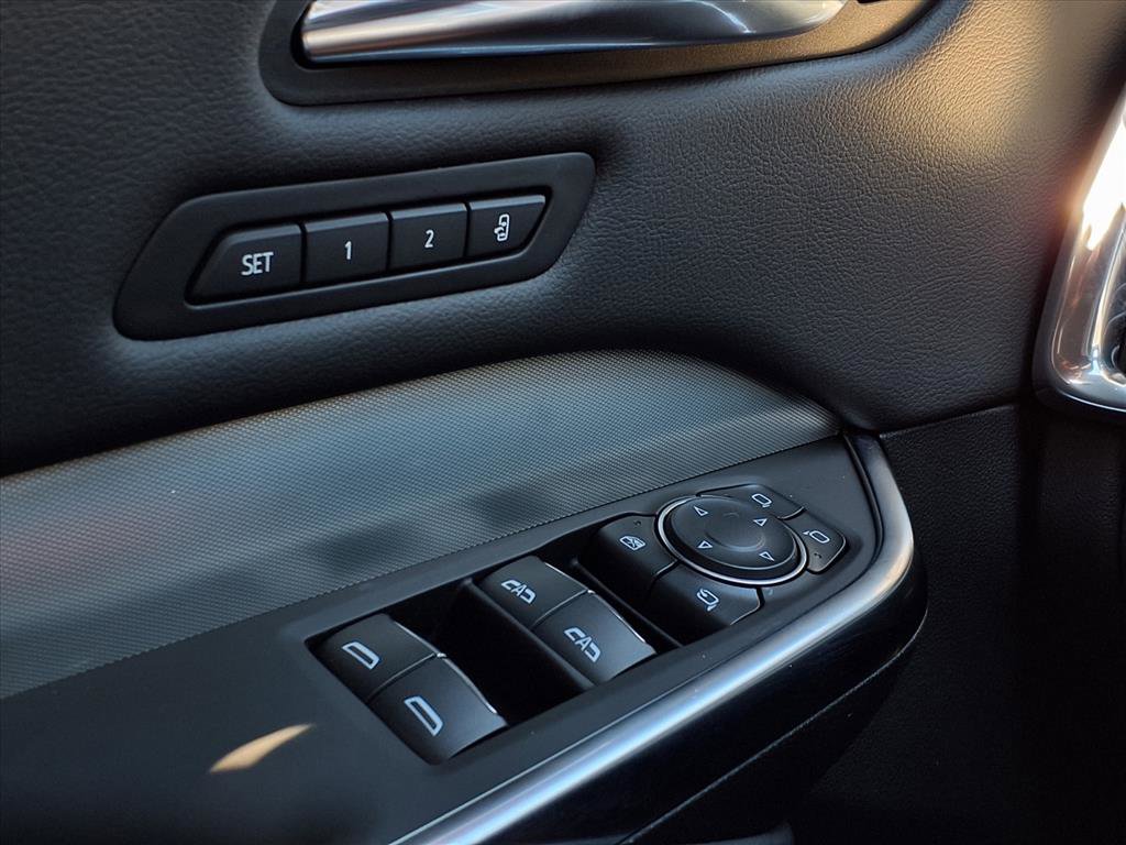 Certified 2023 Cadillac XT4 Premium Luxury w/ Cold Weather Package FWD image 30